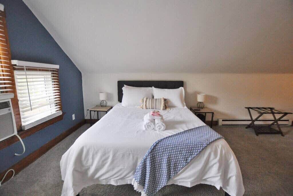Photo of Bedroom in Hyde Park