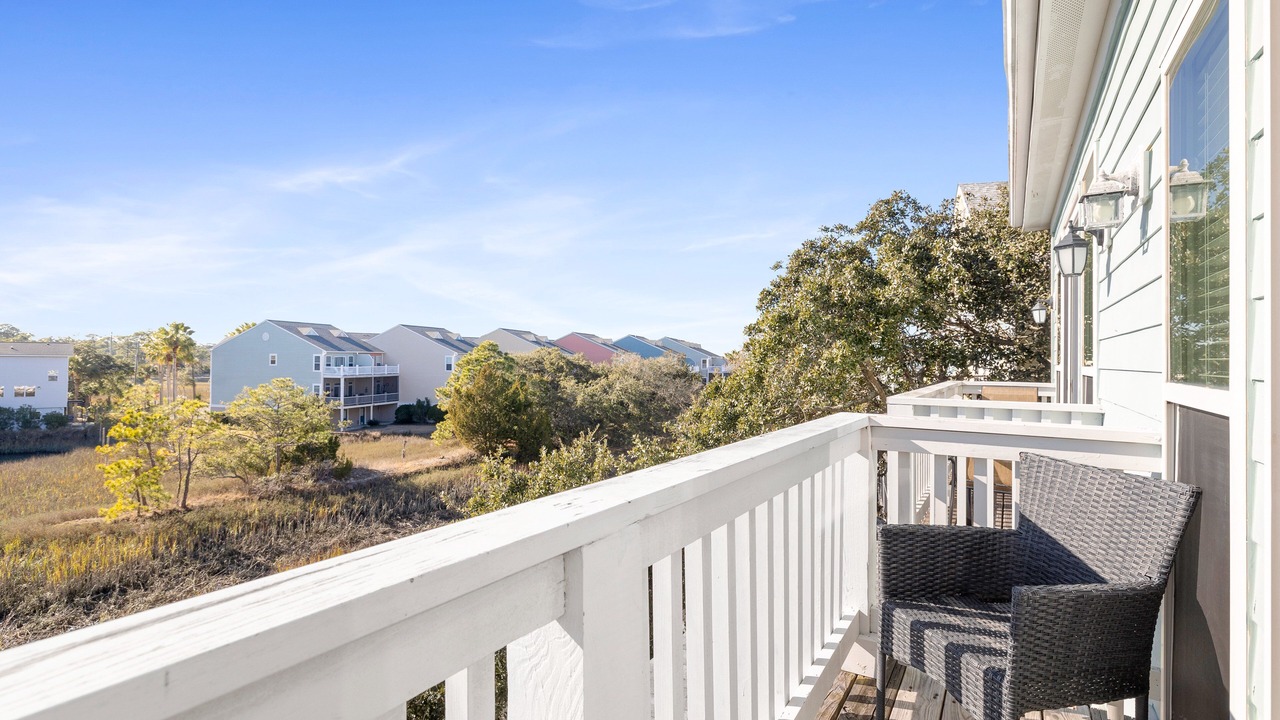 Photo of Patio Balcony in Waters Edge