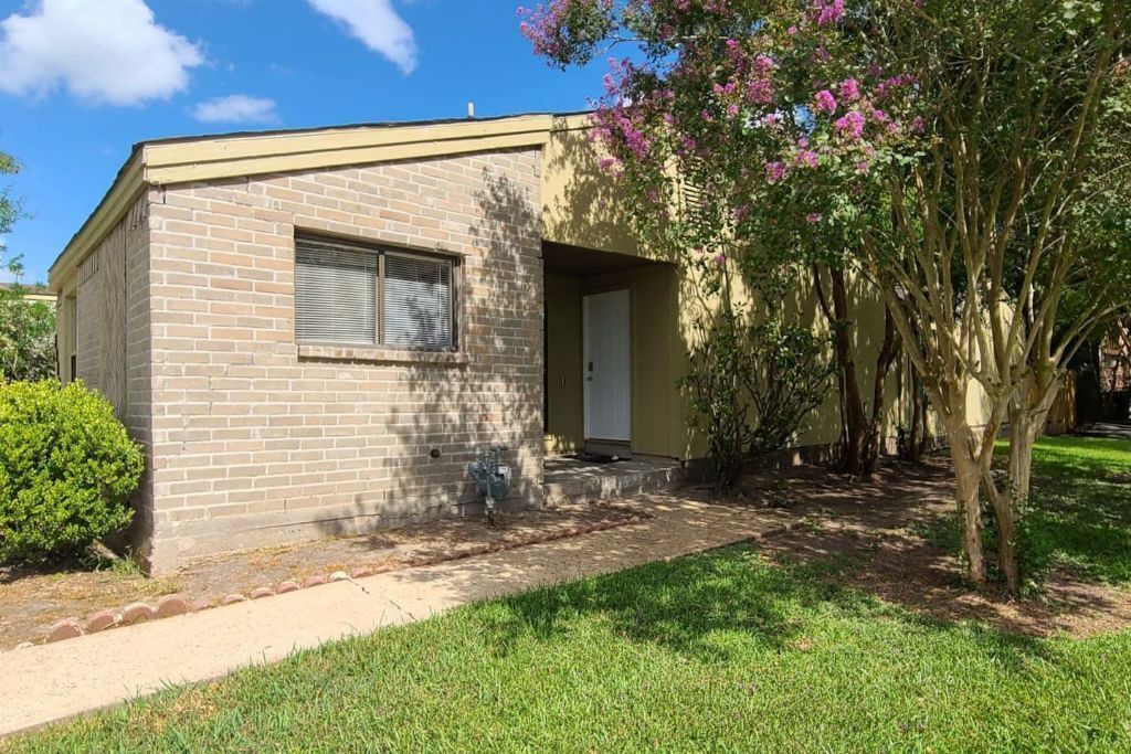 Photo of Outdoor in Greater Fondren Southwest