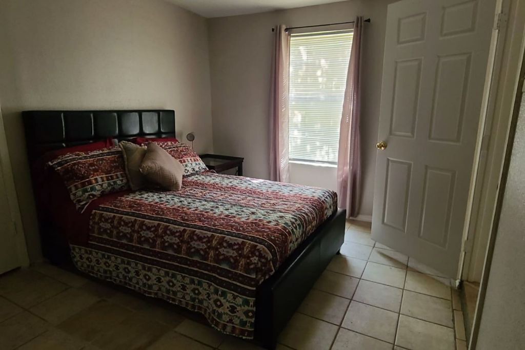 Photo of Bedroom in Greater Fondren Southwest