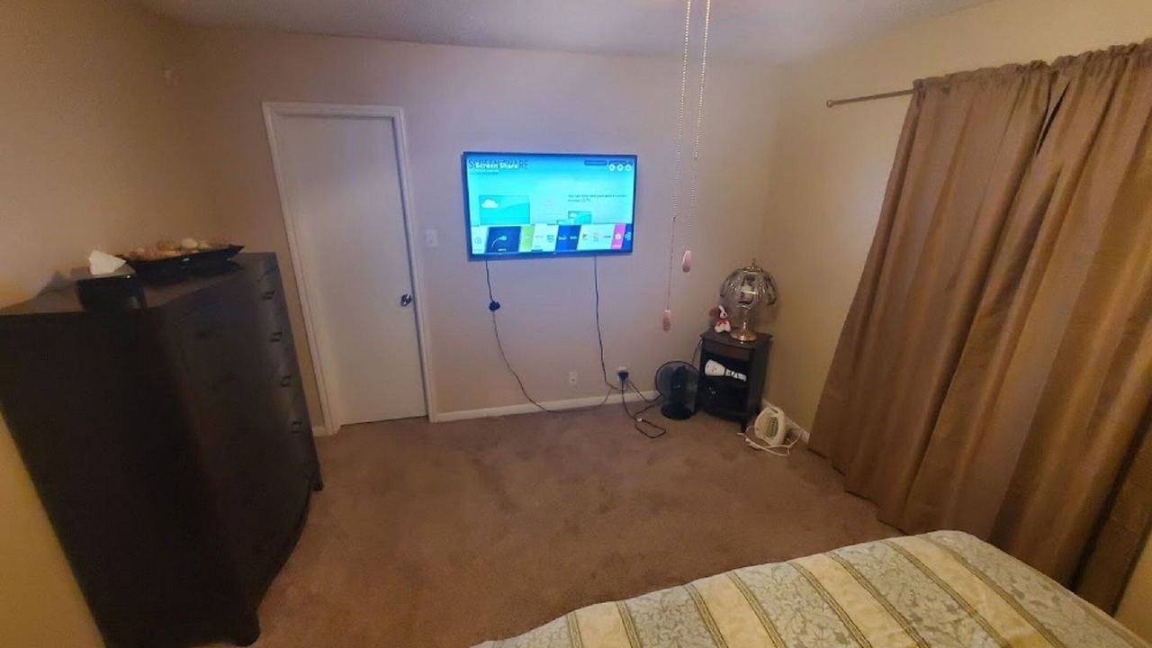 Photo of Bedroom in Temple