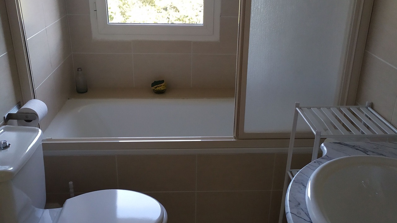 Photo of Bathroom in Superbolquere