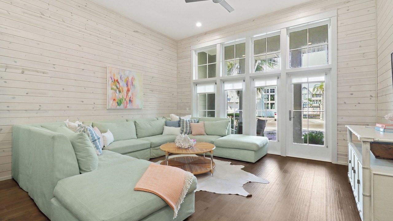 Photo of Bedroom in Cinnamon Shore