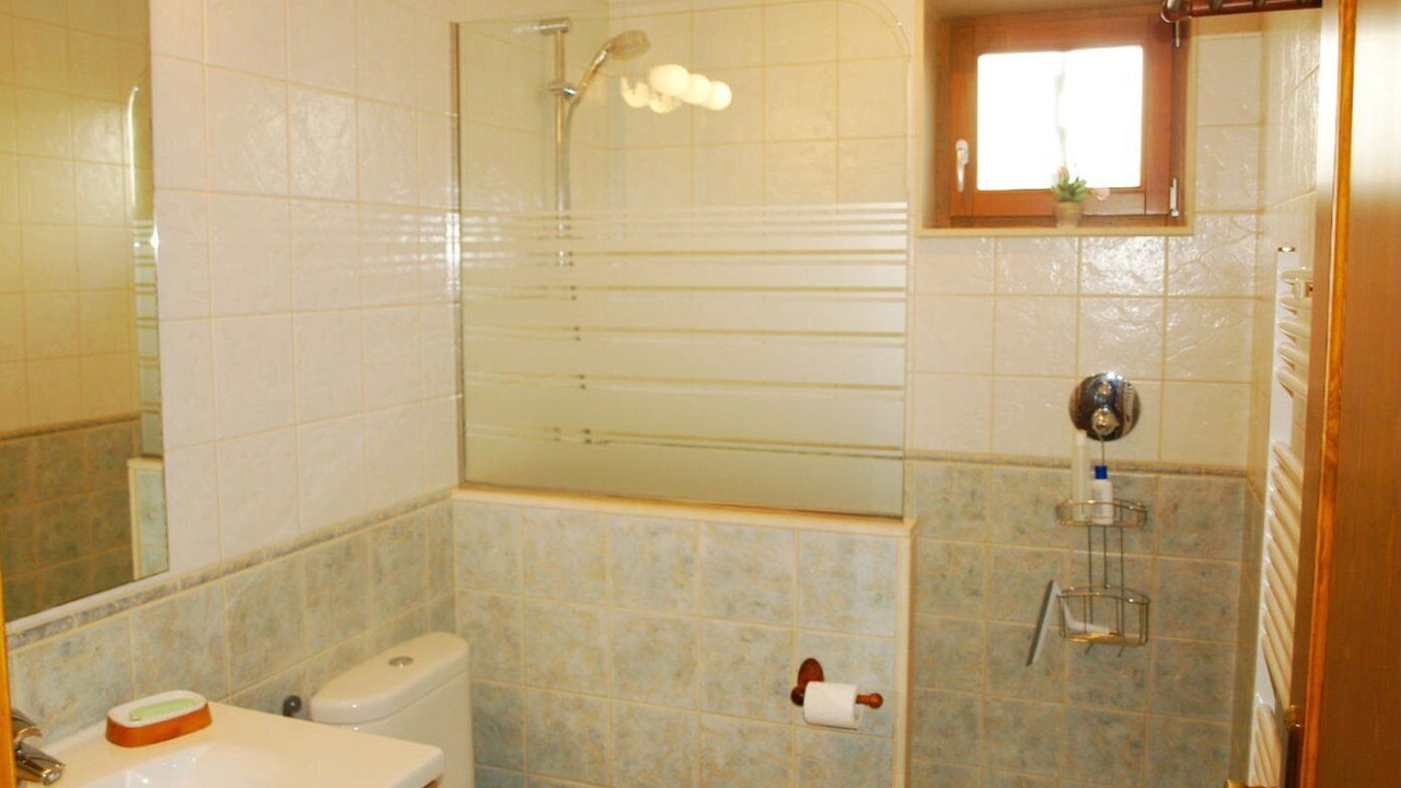 Photo of Bathroom in Prullans