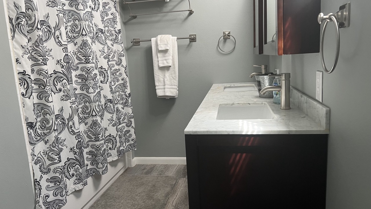 Photo of Bathroom in West Livingston