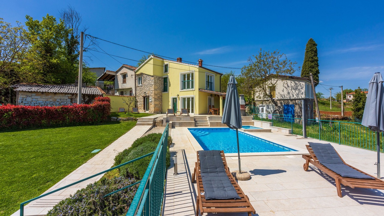 Photo of Outdoor in Rakotule