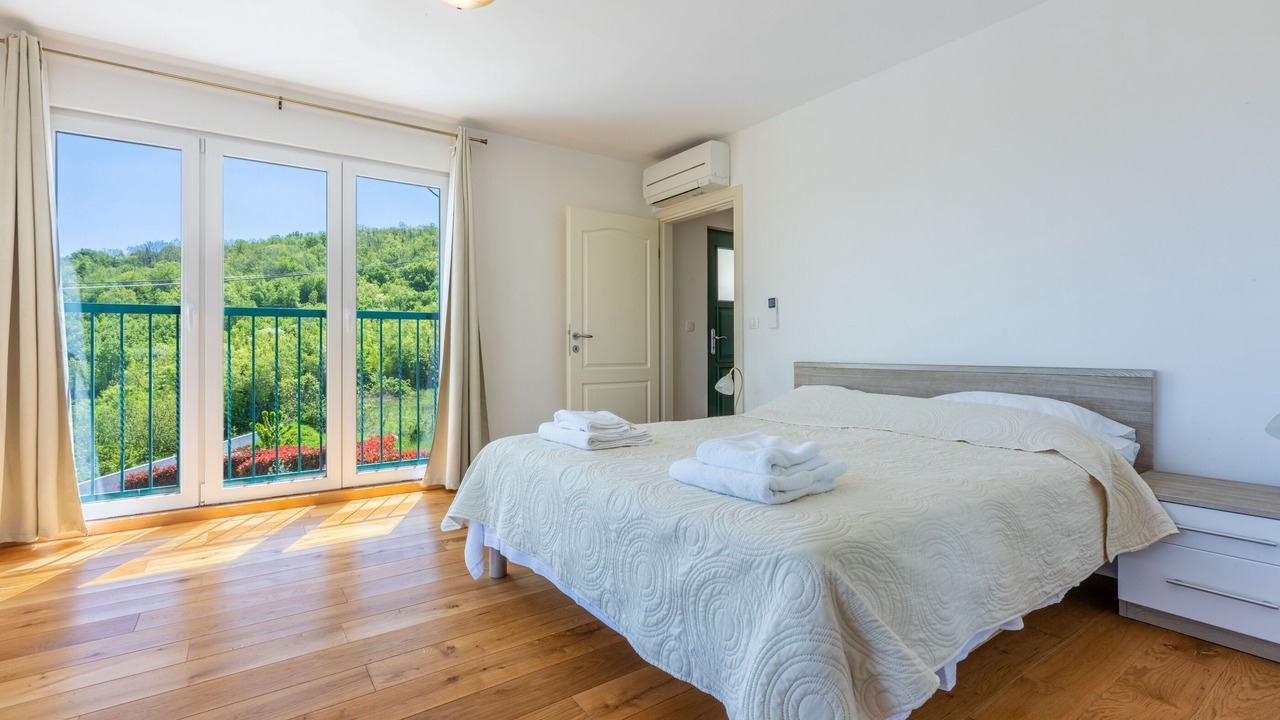 Photo of Bedroom in Rakotule
