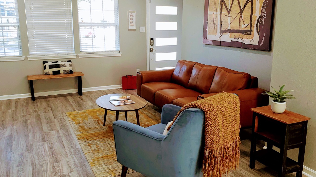 Photo of Livingroom in OST - South Union