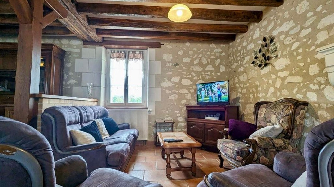 Photo of Livingroom in Vicq-sur-Nahon