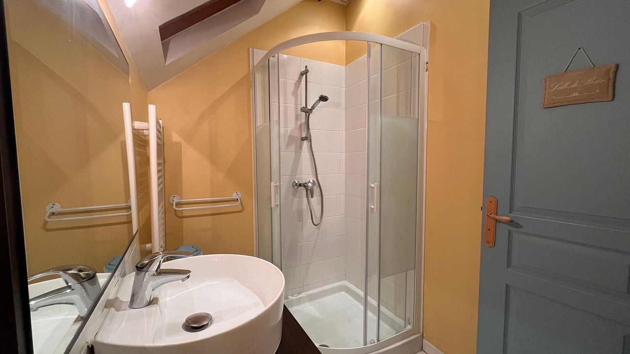 Photo of Bathroom in Bouges-le-Chateau
