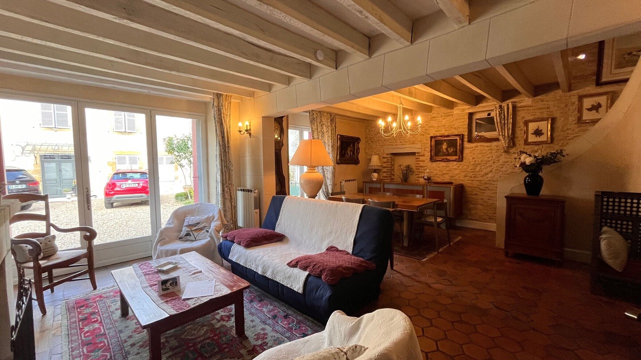 Photo of Livingroom in Bouges-le-Chateau