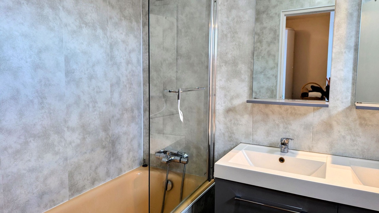 Photo of Bathroom in Poulaines