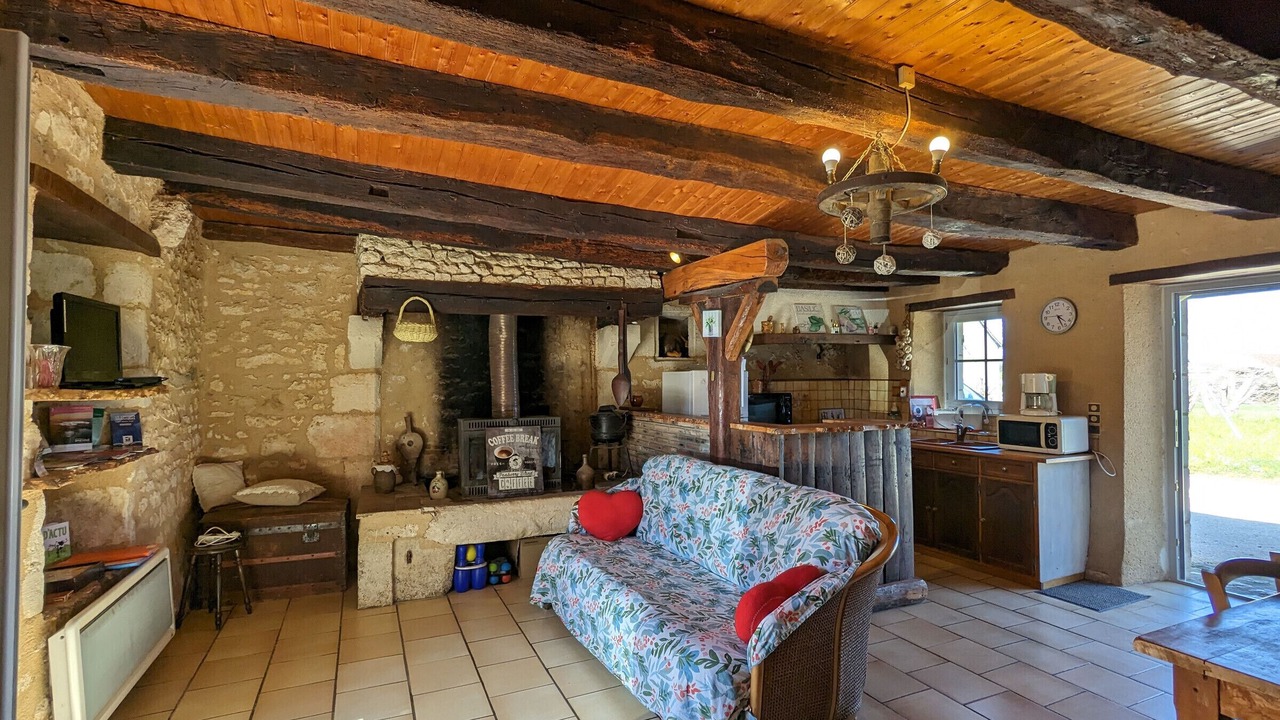 Photo of Livingroom in Pouligny-Saint-Pierre