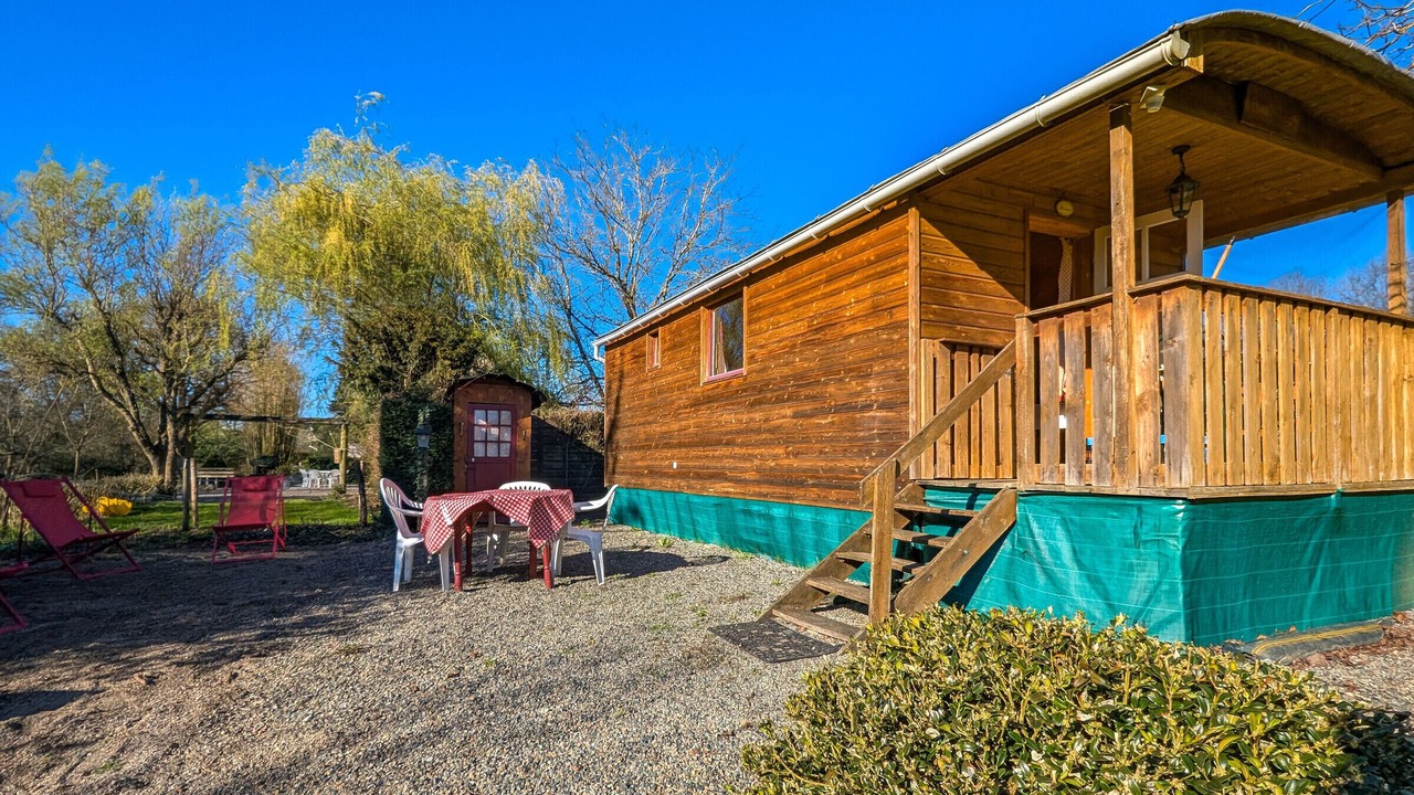 Photo of Outdoor in Mouhers