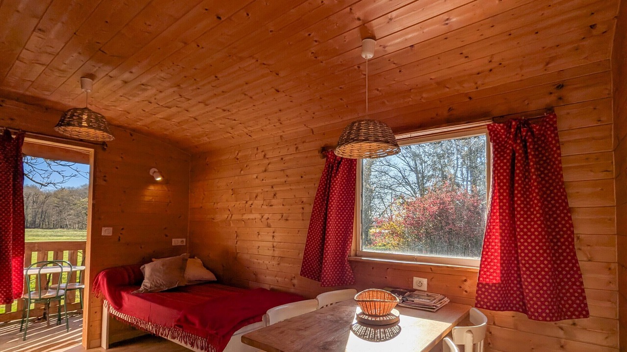 Photo of Others in Mouhers