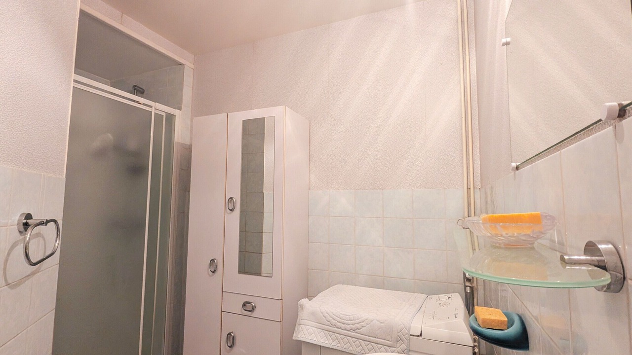 Photo of Bathroom in Gehee