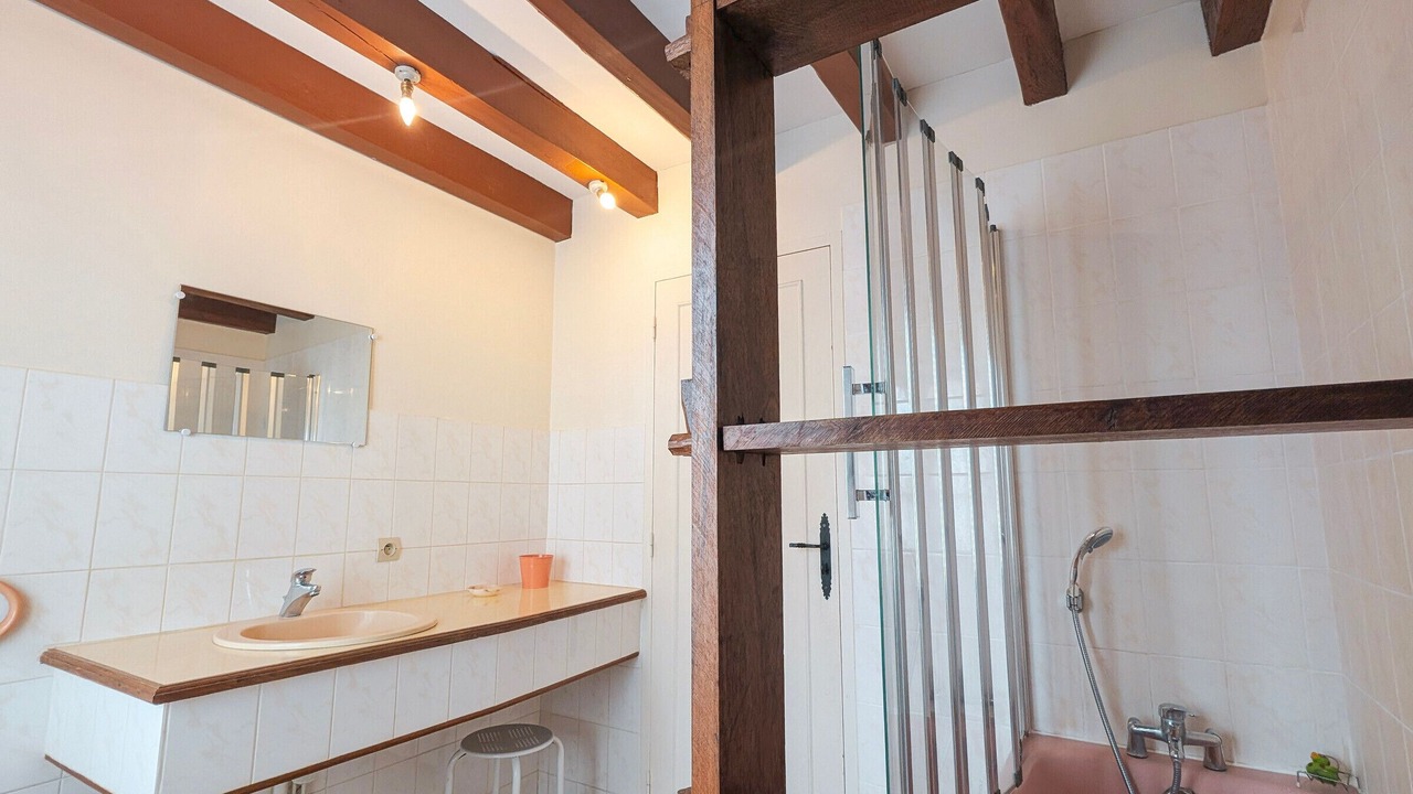 Photo of Bathroom in Gehee
