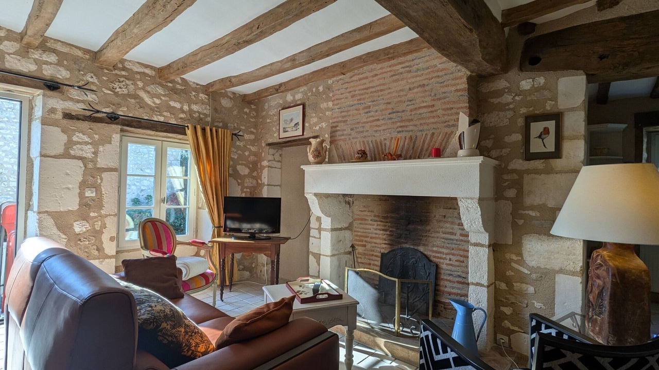 Photo of Livingroom in Saint-Aigny