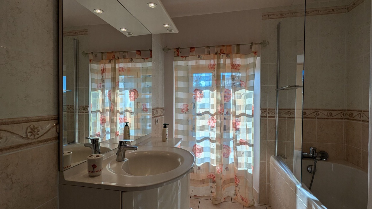 Photo of Bathroom in Saint-Aigny