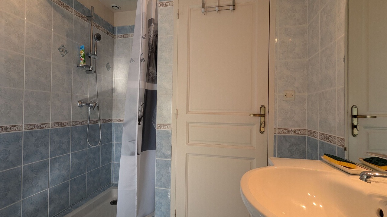 Photo of Bathroom in Saint-Aigny