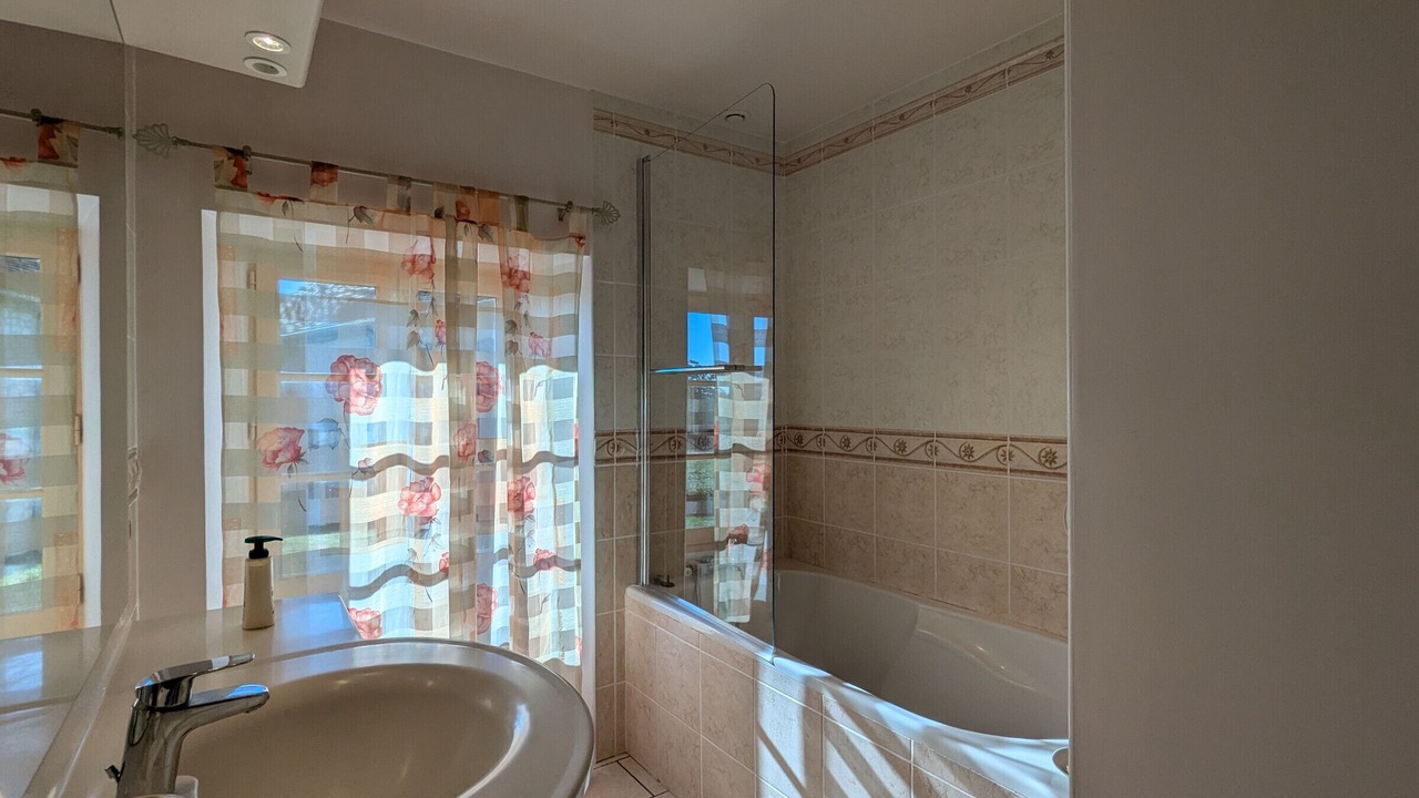 Photo of Bathroom in Saint-Aigny