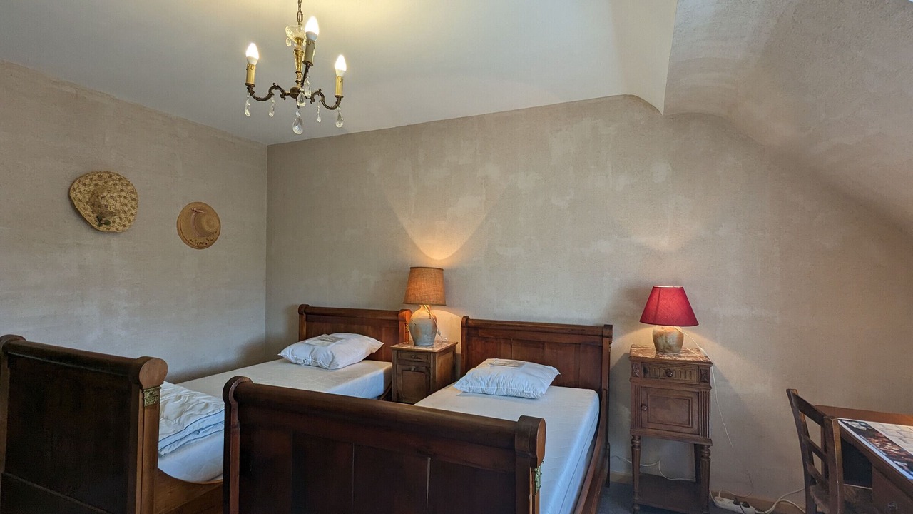 Photo of Bedroom in Preaux