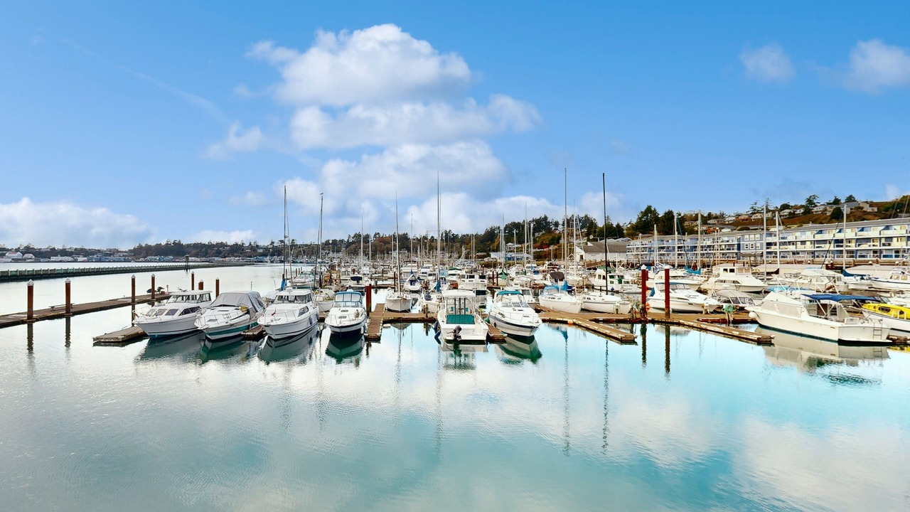 Photo of Others in Historic Bayfront