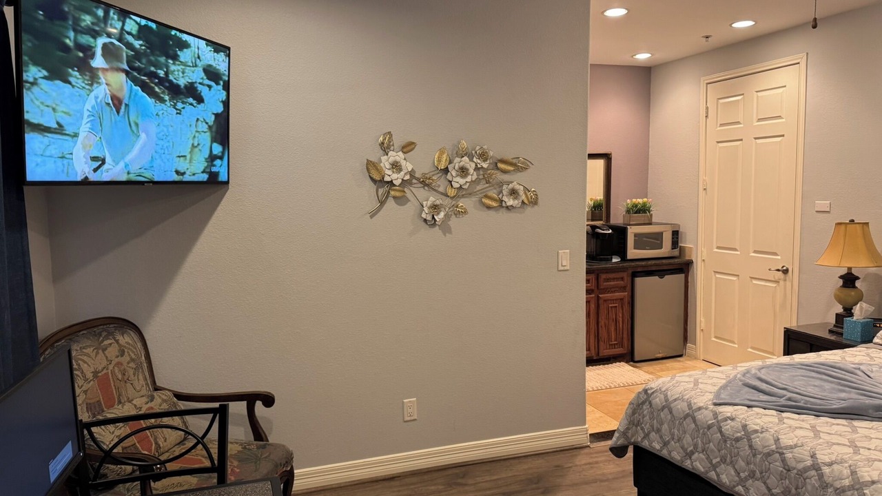 Photo of Bedroom in Seven Coves
