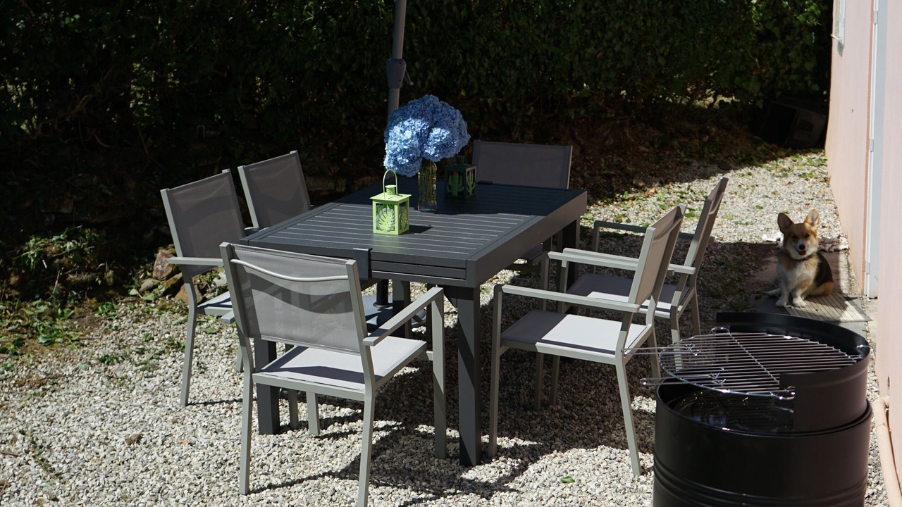 Photo of Outdoor in Perret