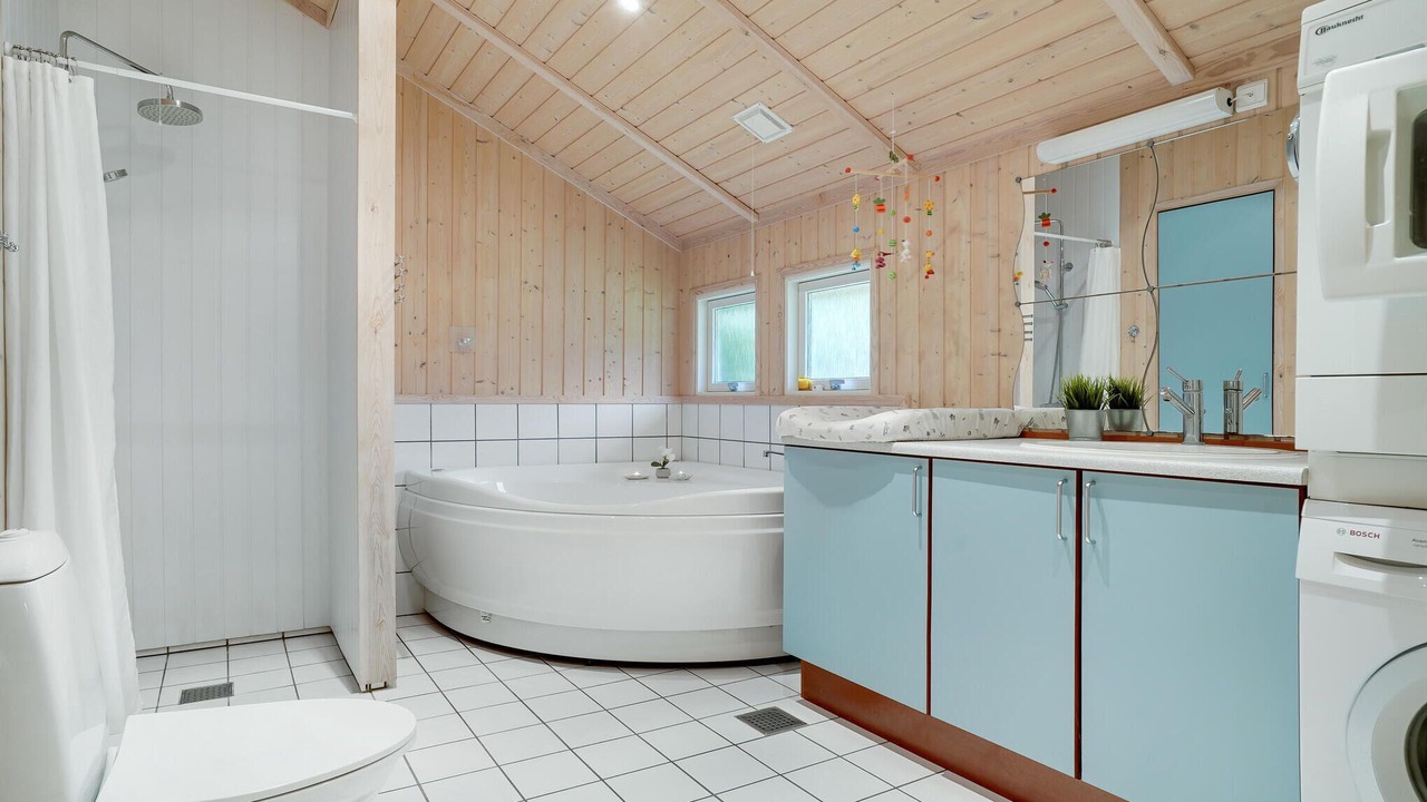 Photo of Bathroom in Hojby