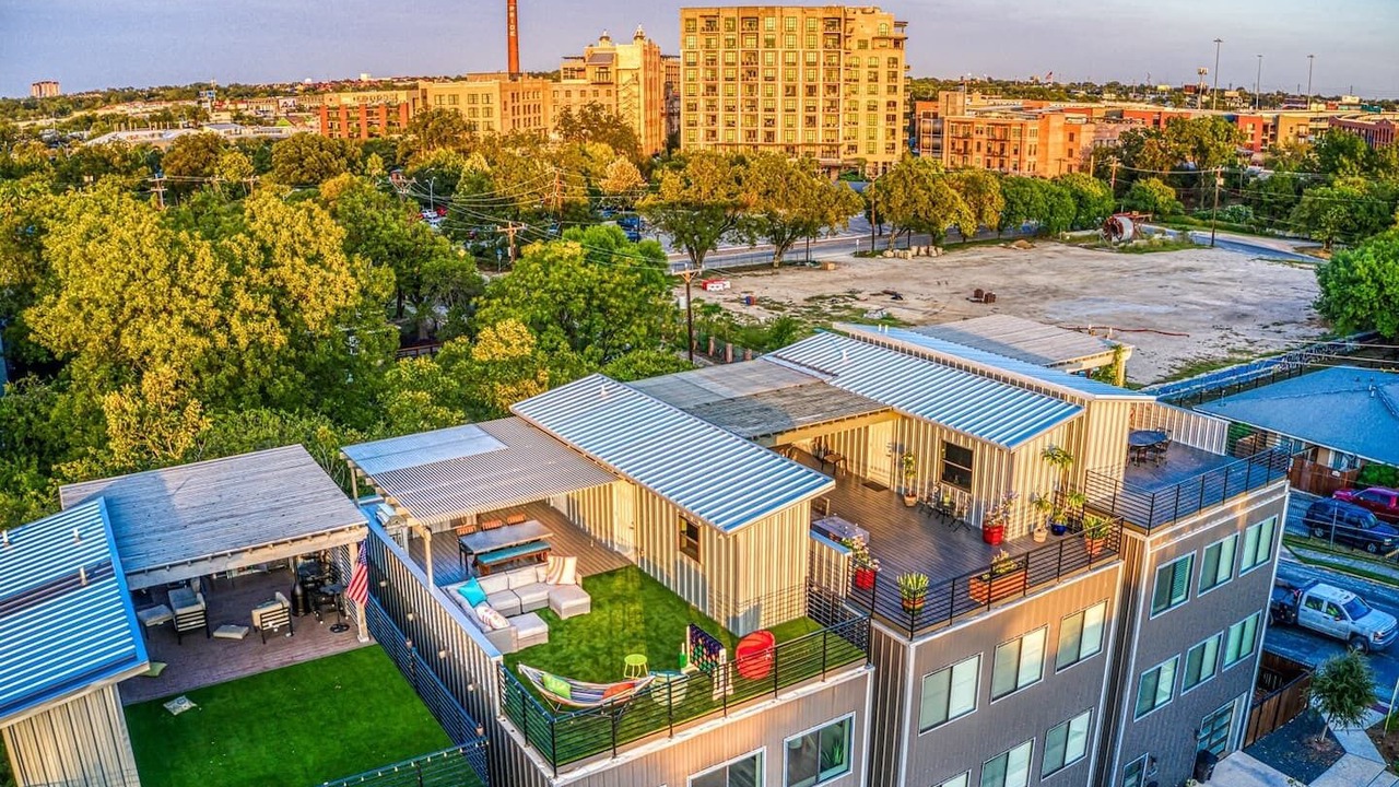 Photo of Outdoor in Tobin Hill