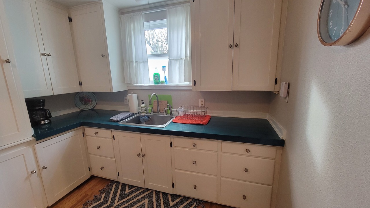 Photo of Kitchen in Roseburg