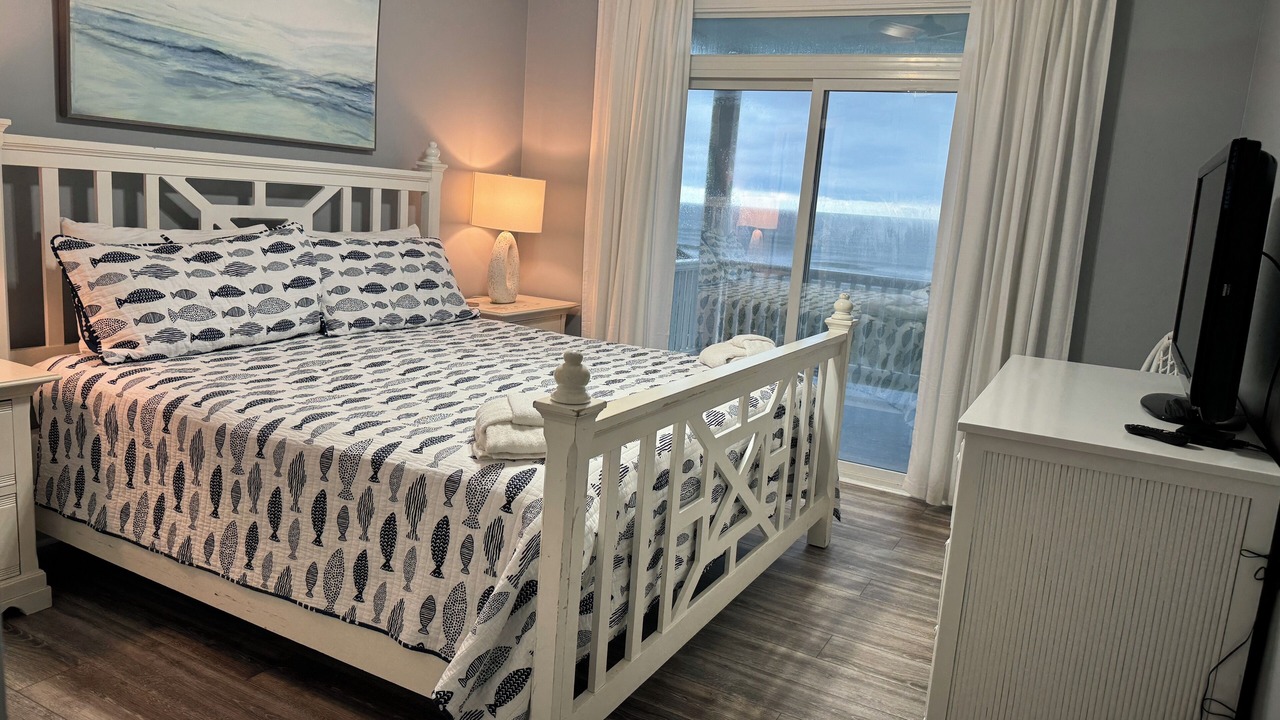 Photo of Bedroom in Ocean Isle Beach