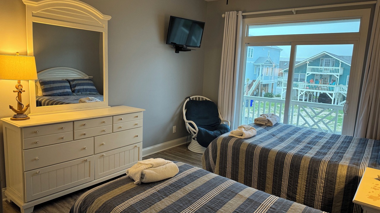 Photo of Bedroom in Ocean Isle Beach