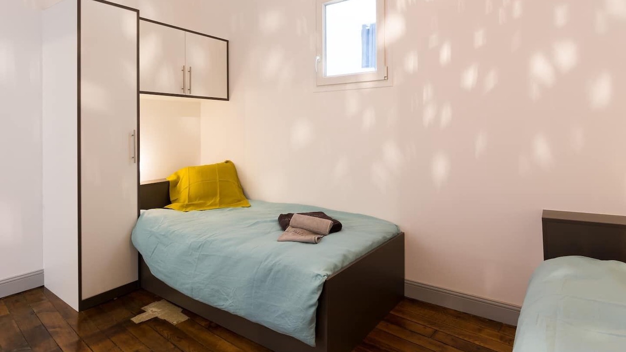 Photo of Bedroom in Charleville-Mezieres