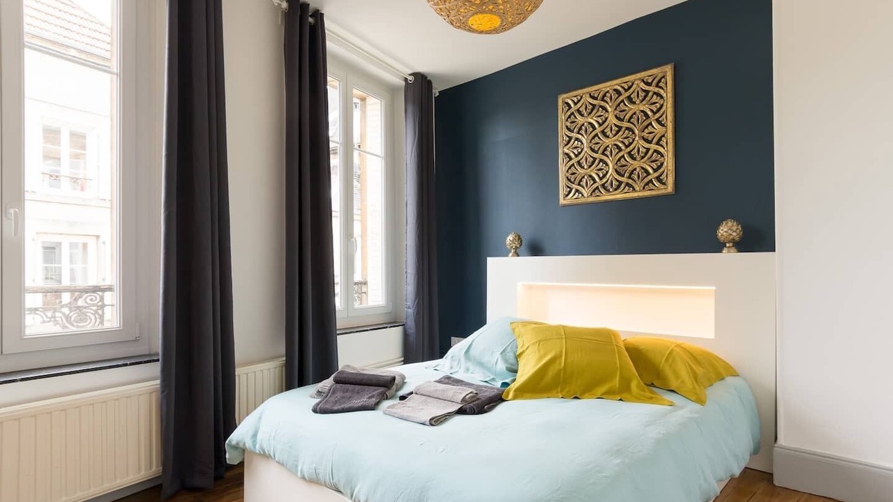 Photo of Bedroom in Charleville-Mezieres