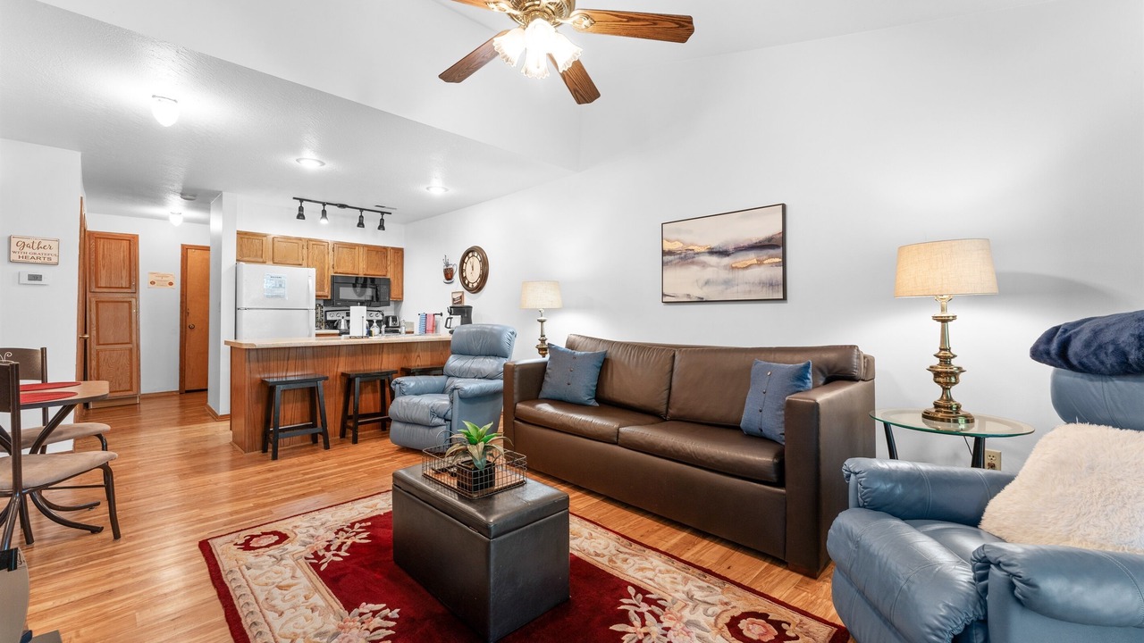 Photo of Others in Notch Estates