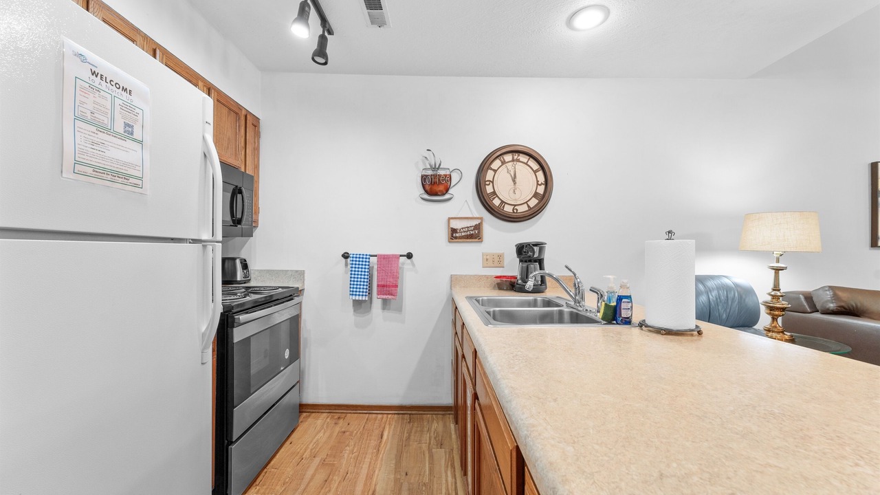 Photo of Others in Notch Estates