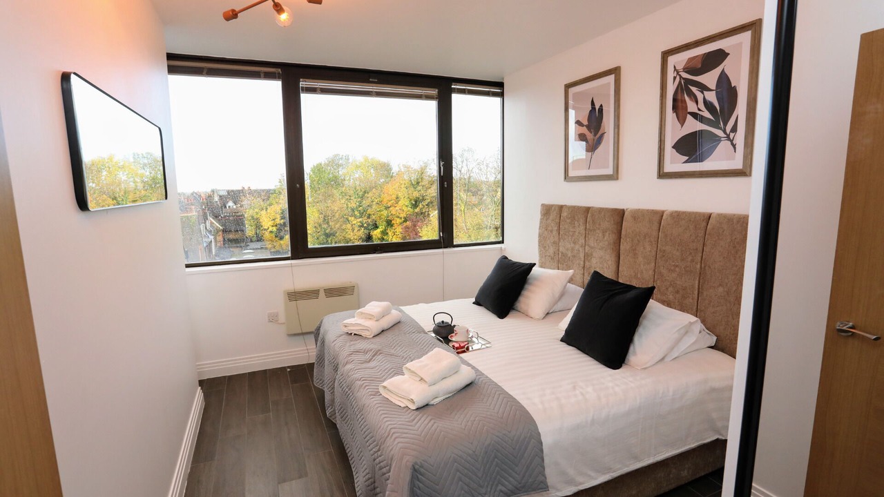 Photo of Bedroom in Watford Town Centre