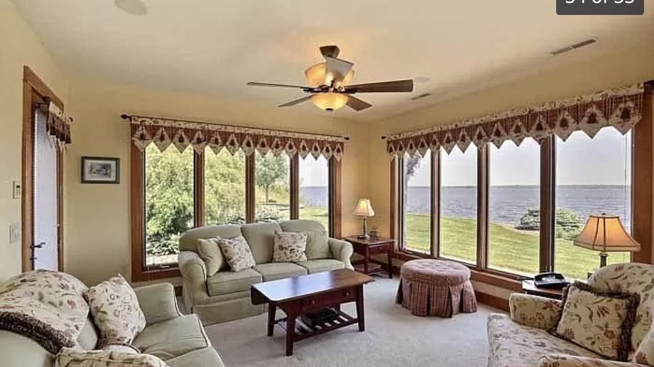 Photo of Livingroom in Nekoosa