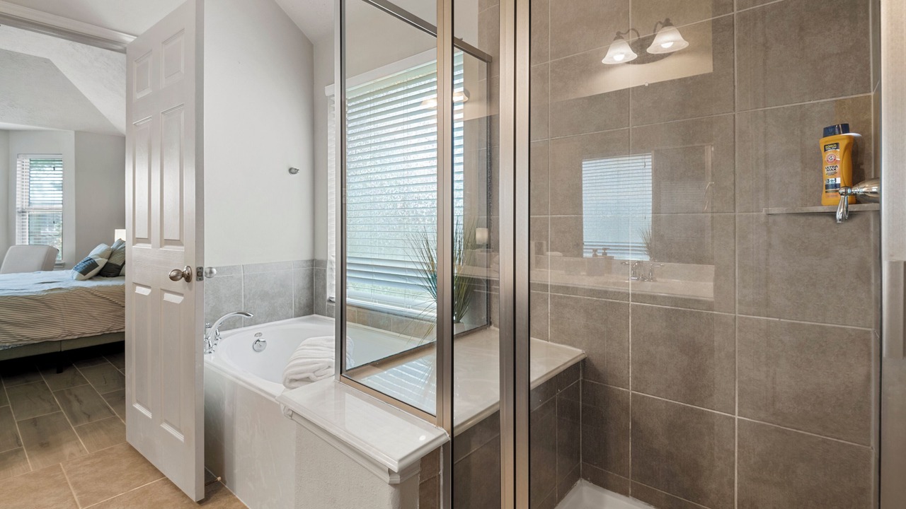Photo of Bathroom in Klein