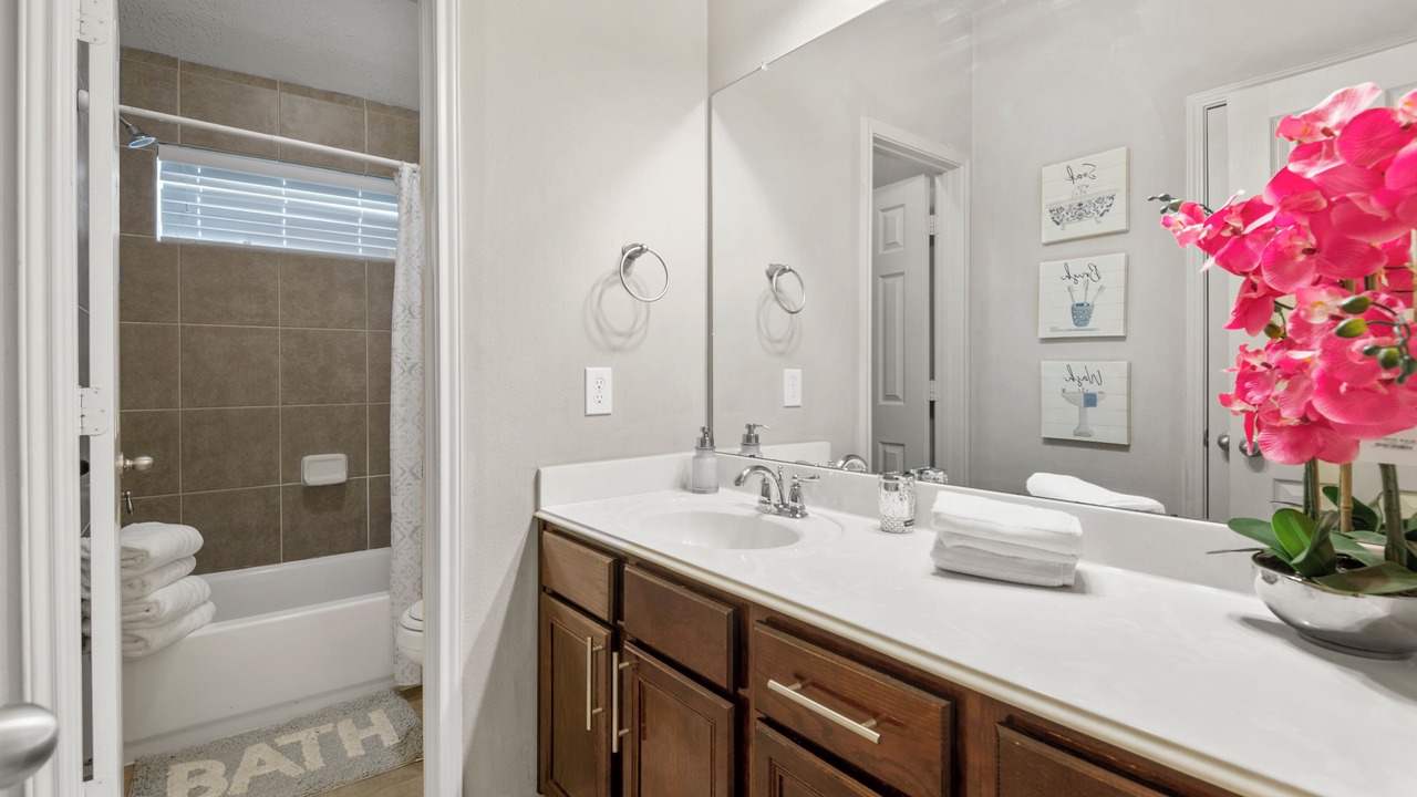 Photo of Bathroom in Klein