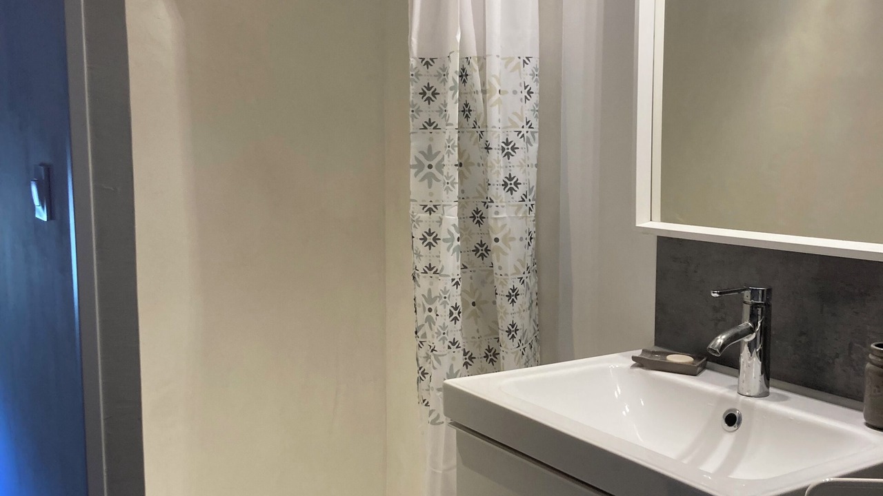 Photo of Bathroom in Lablachere