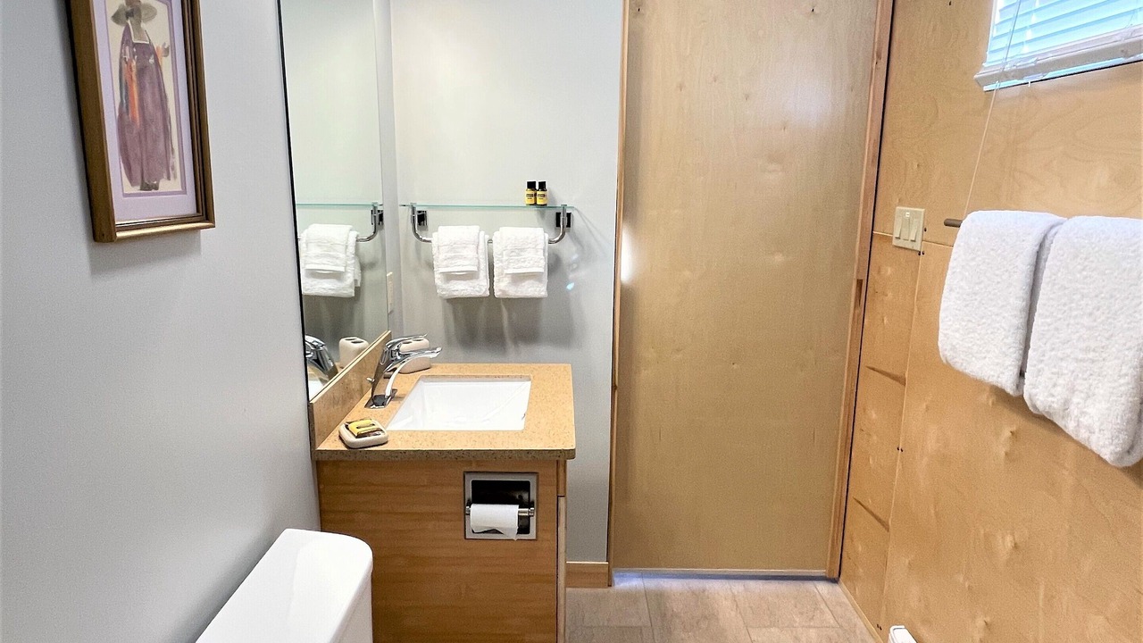 Photo of Bathroom in Iona