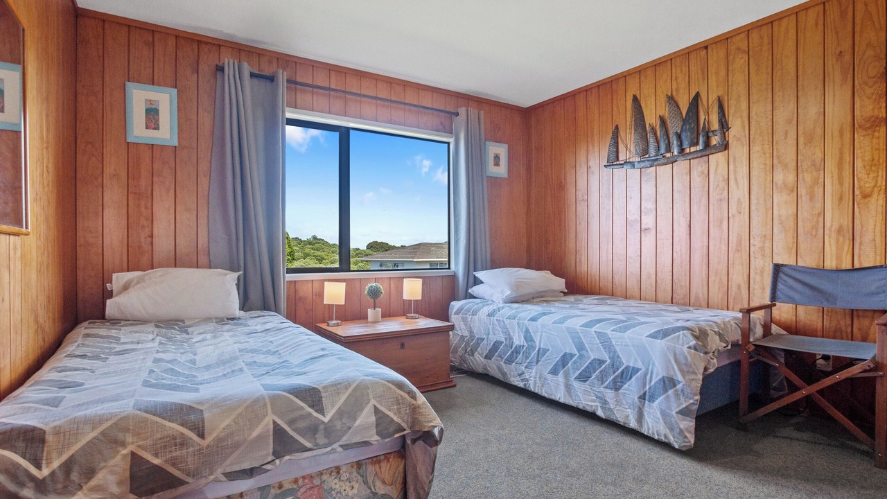 Photo of Bedroom in Onemana