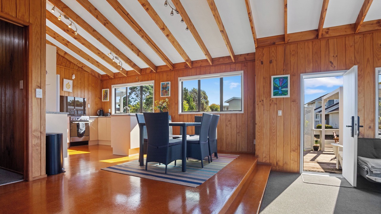 Photo of Others in Onemana