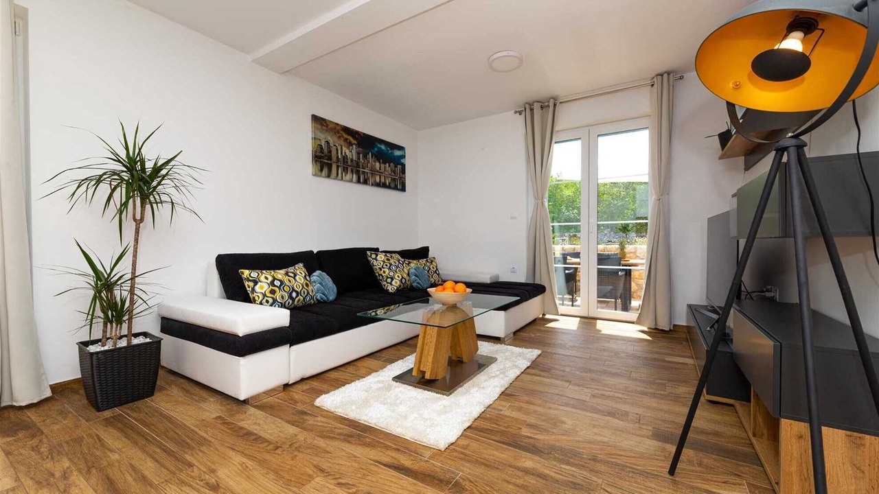 Photo of Livingroom in Rasopasno