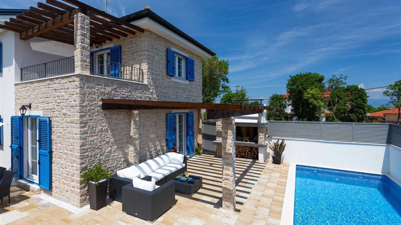 Photo of Outdoor in Rasopasno