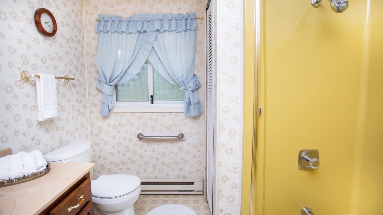 Photo of Bathroom in Grand Marais