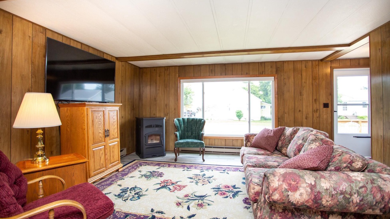 Photo of Livingroom in Grand Marais